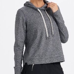 Vuori Halo Essential Hoodie - Heather Grey, M